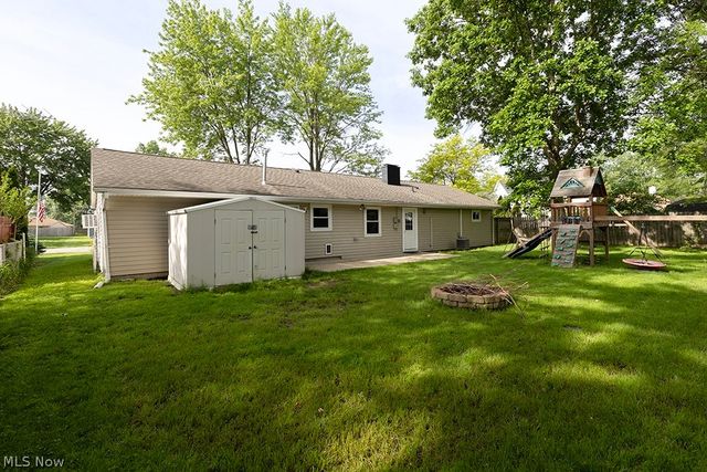 133 Coronado Court, Elyria, OH 44035