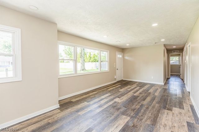 133 Coronado Court, Elyria, OH 44035