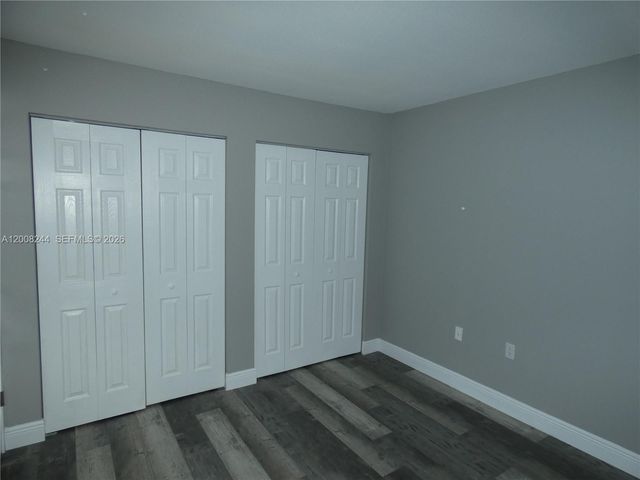 2420 NW 33rd St 1004, Oakland Park, FL 33309