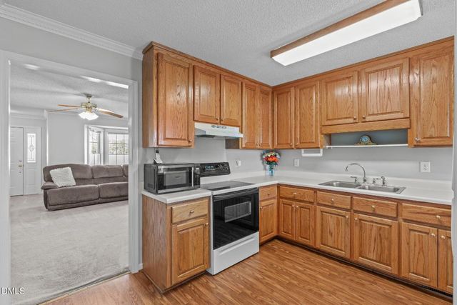 46 Budd Godwin Lane, Dunn, NC 28334