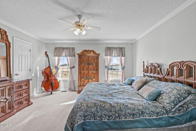 46 Budd Godwin Lane, Dunn, NC 28334