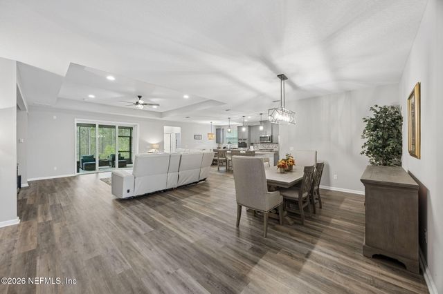 692 SYCAMORE Way, Orange Park, FL 32073