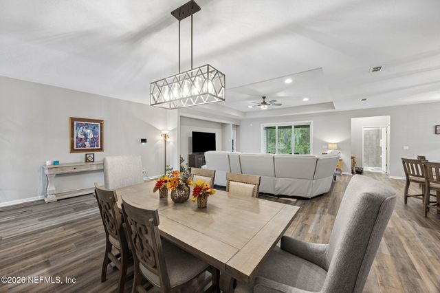 692 SYCAMORE Way, Orange Park, FL 32073