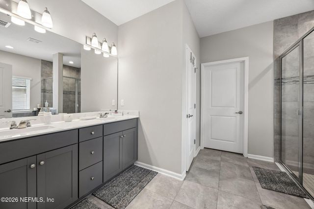 692 SYCAMORE Way, Orange Park, FL 32073