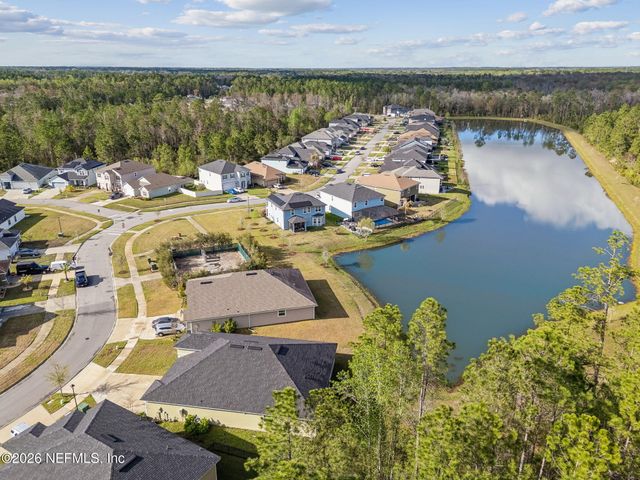 692 SYCAMORE Way, Orange Park, FL 32073