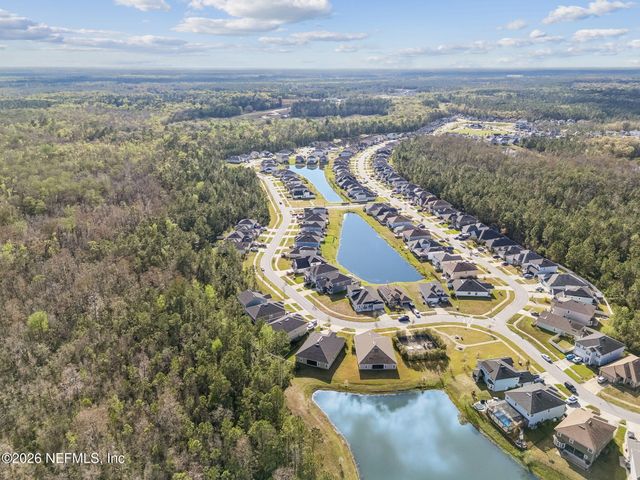 692 SYCAMORE Way, Orange Park, FL 32073