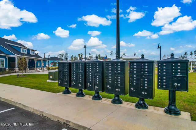 692 SYCAMORE Way, Orange Park, FL 32073