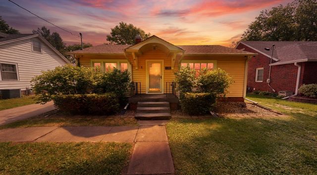 4045 11th Place, Des Moines, IA 50313