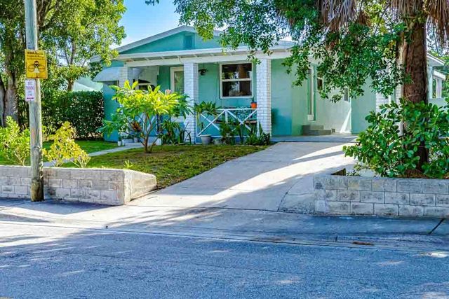 906 N A Street, Lake Worth Beach, FL 33460