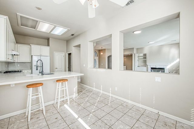 2140 W Rue St Michel, Fresno, CA 93711