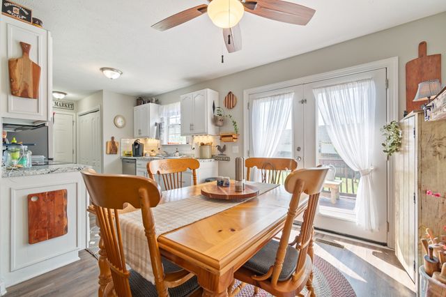 1625 Joel Dr, Columbia, TN 38401