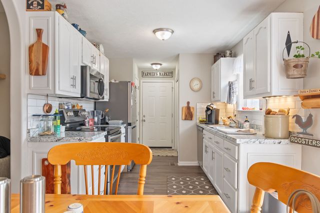 1625 Joel Dr, Columbia, TN 38401