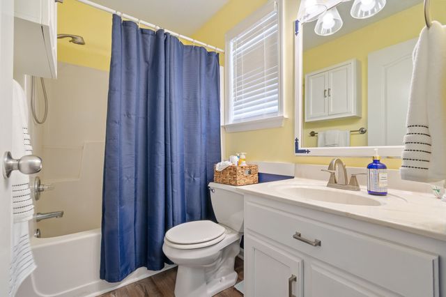 1625 Joel Dr, Columbia, TN 38401