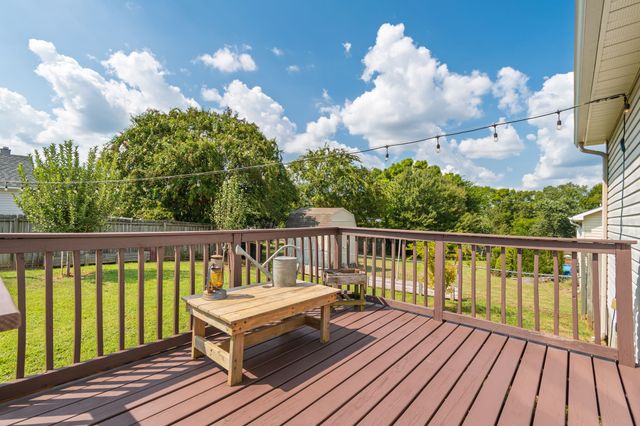 1625 Joel Dr, Columbia, TN 38401
