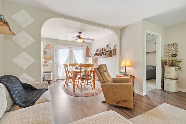1625 Joel Dr, Columbia, TN 38401