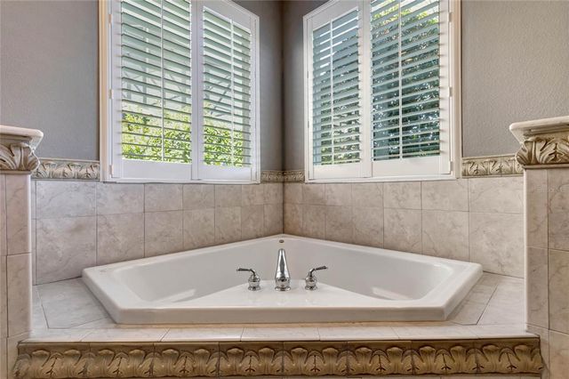 2442 HERITAGE GREEN AVENUE, Davenport, FL 33837
