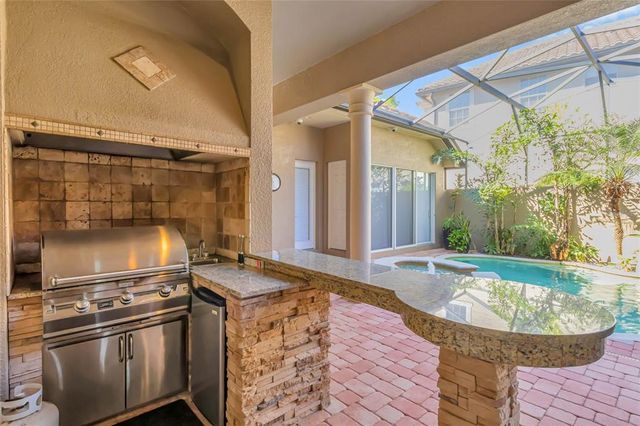 2442 HERITAGE GREEN AVENUE, Davenport, FL 33837