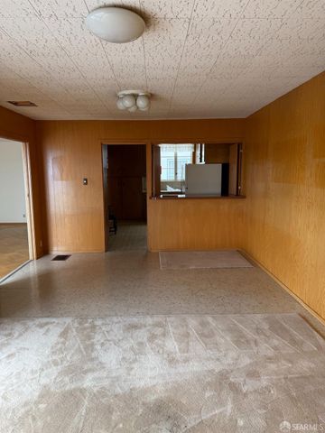 2155 32nd Avenue, San Francisco, CA 94116