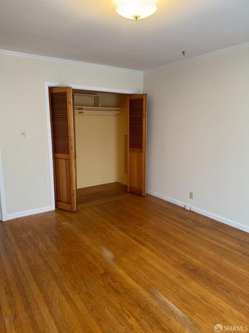 2155 32nd Avenue, San Francisco, CA 94116