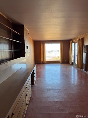 2155 32nd Avenue, San Francisco, CA 94116