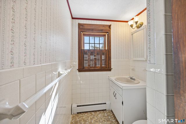 6 Millington Road, East Haddam, CT 06423