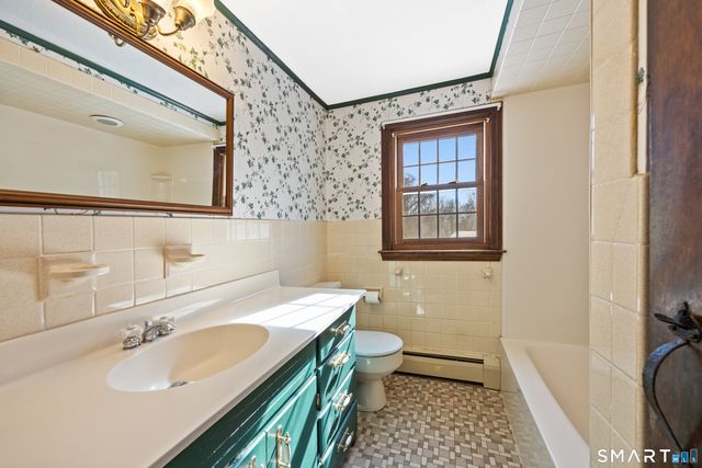 6 Millington Road, East Haddam, CT 06423