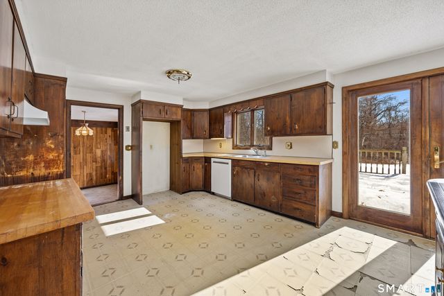 6 Millington Road, East Haddam, CT 06423