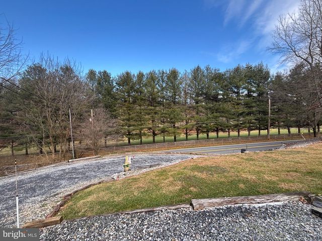 474 BRIDGE VALLEY RD, Pequea, PA 17565