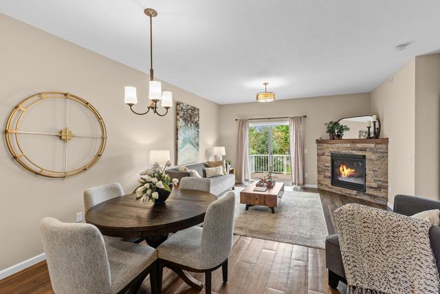 4131 Blakewood Drive, Shakopee, MN 55379