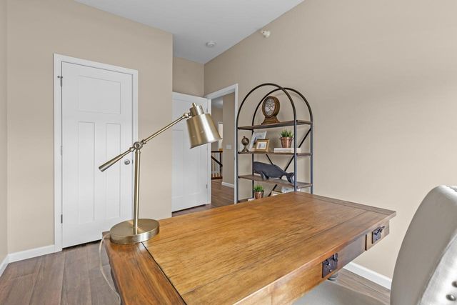 4131 Blakewood Drive, Shakopee, MN 55379