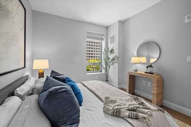 100 Shawmut 414, Boston, MA 02118