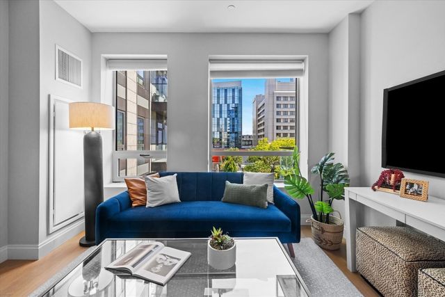 100 Shawmut 414, Boston, MA 02118