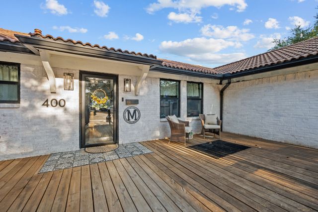 400 W Atchley Drive, Granbury, TX 76048