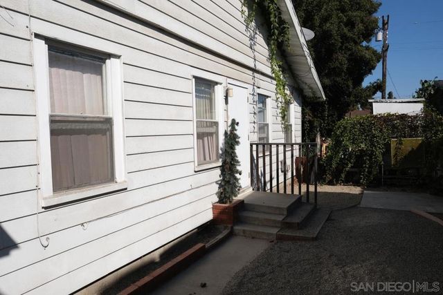 2307 9 E 5th, National City, CA 91950