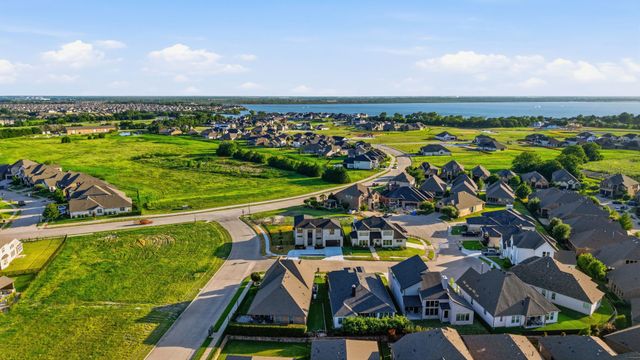 1429 Morris Crossing, Heath, TX 75126