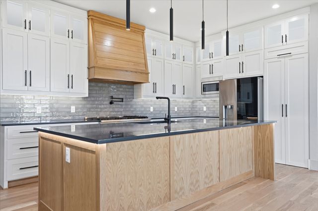 1429 Morris Crossing, Heath, TX 75126