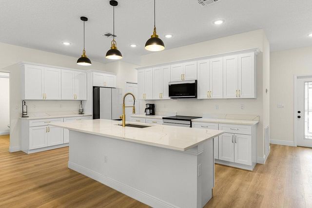 9225 103rd Court, Vero Beach, FL 32967