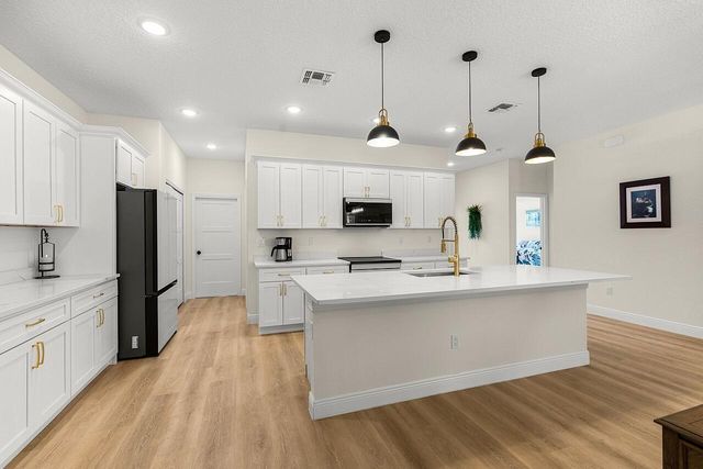 9225 103rd Court, Vero Beach, FL 32967