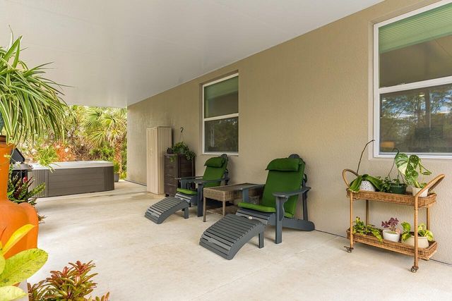 9225 103rd Court, Vero Beach, FL 32967