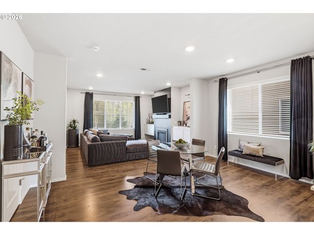 16157 Nw RELIANCE Ln, Portland, OR 97229