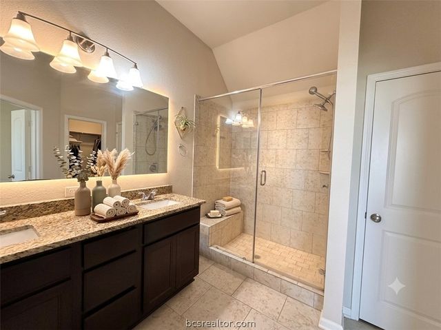 4007 Alford Street, College Station, TX 77845
