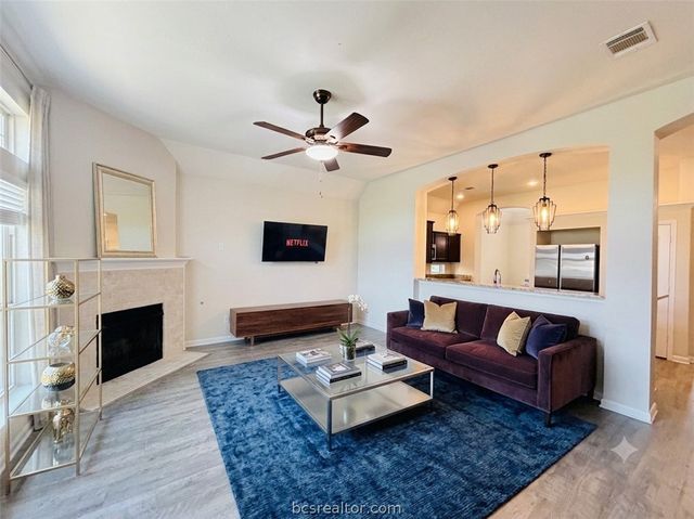 4007 Alford Street, College Station, TX 77845
