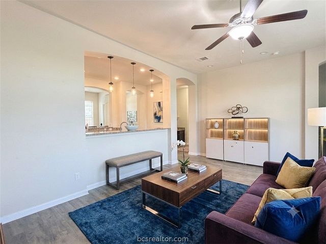 4007 Alford Street, College Station, TX 77845
