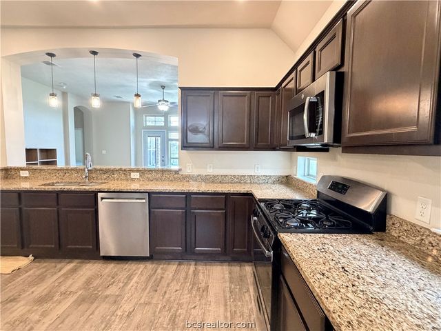 4007 Alford Street, College Station, TX 77845