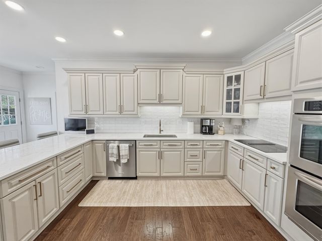 8622 BEAVERWOOD DR, Germantown, TN 38138