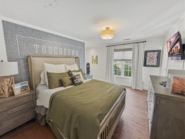 8622 BEAVERWOOD DR, Germantown, TN 38138