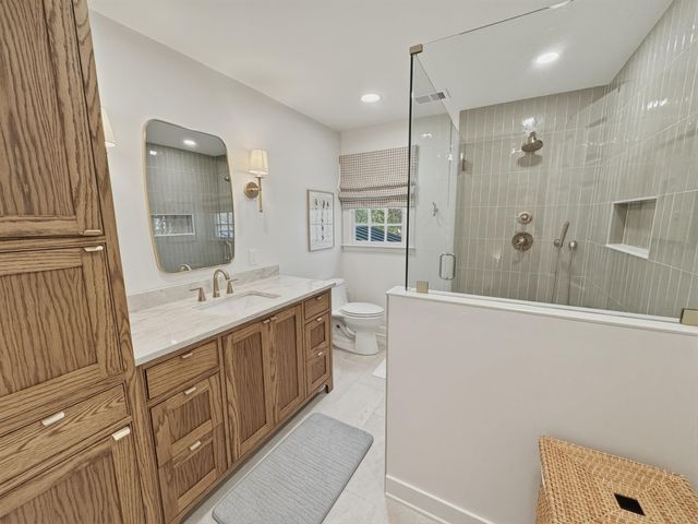 8622 BEAVERWOOD DR, Germantown, TN 38138