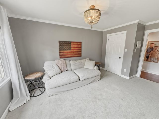 8622 BEAVERWOOD DR, Germantown, TN 38138