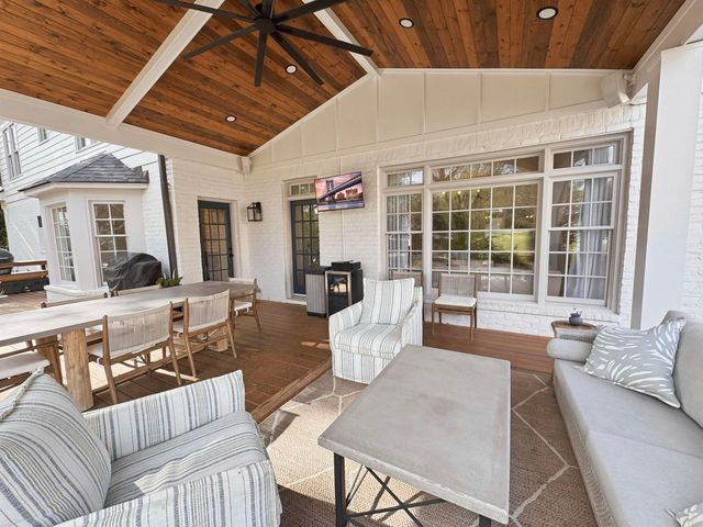 8622 BEAVERWOOD DR, Germantown, TN 38138