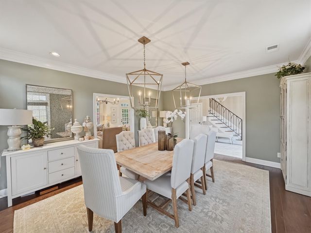 8622 BEAVERWOOD DR, Germantown, TN 38138